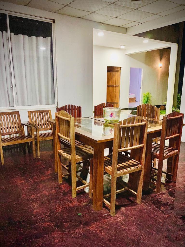 אודוואלאווה Chill House Safari Resort מראה חיצוני תמונה